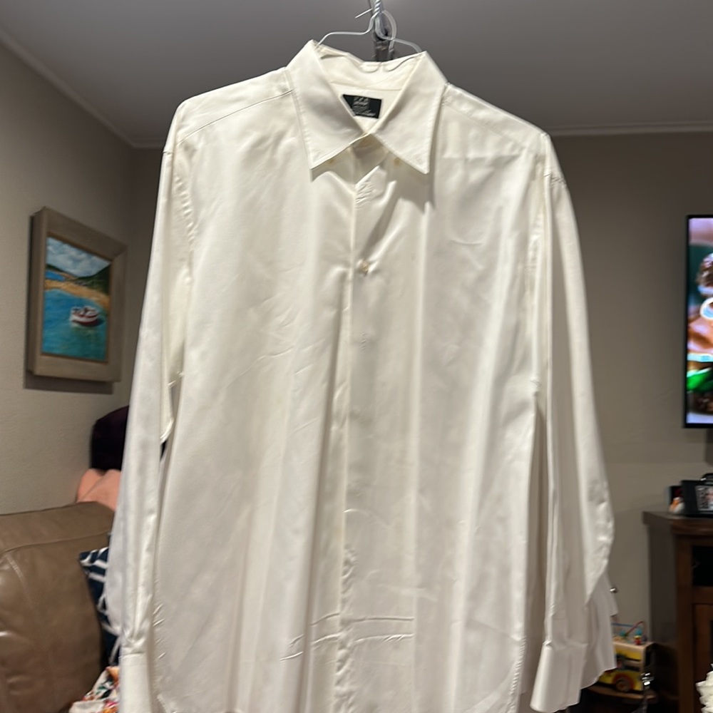 2 White dress shirt